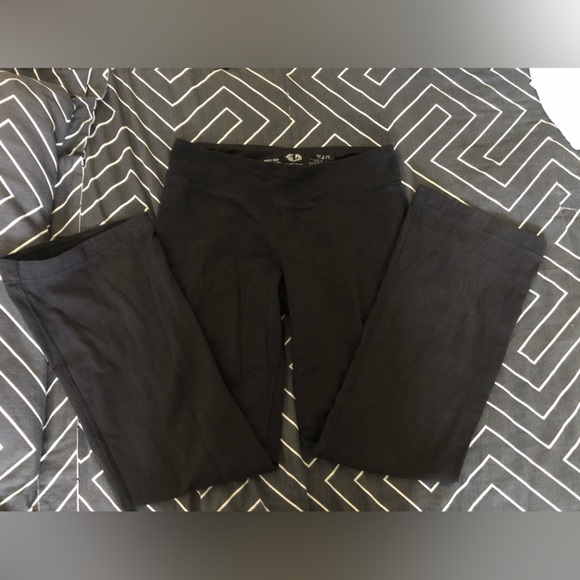 FLARED LEGGINGS - Picture 2 of 3